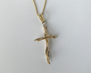 Carminelli Hand Crafted 14 Karat TT Gold Cross