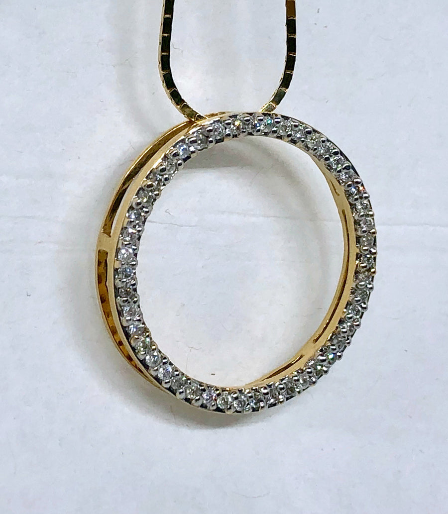 Circle Diamond Pendant 14 Karat Yellow Gold