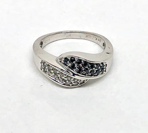 White and Black Diamonds Ring 14 Karat