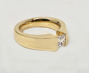 Tension Ring 14 Karat Yellow Gold