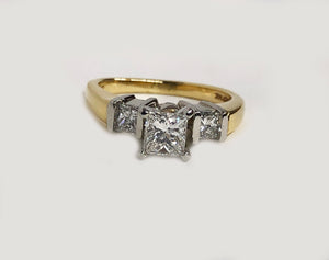 Engagement Diamond Ring