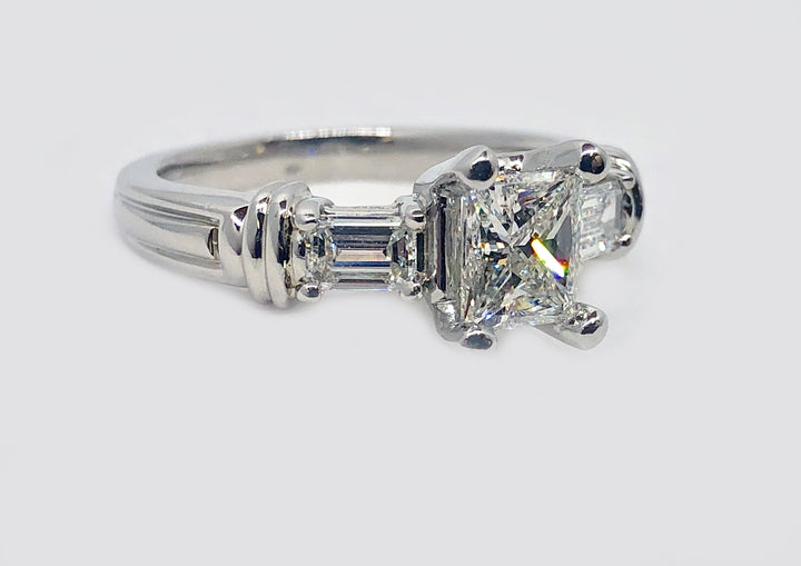 Diamond Engagement Ring Platinum