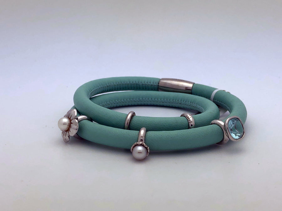 Endless Leather Charm Bracelt
