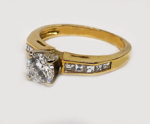 Diamond Engagement Ring 18 Karat Yellow Gold