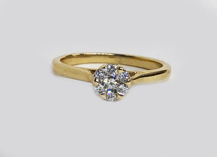Engagement Diamond Ring 14 Karat yellow Gold
