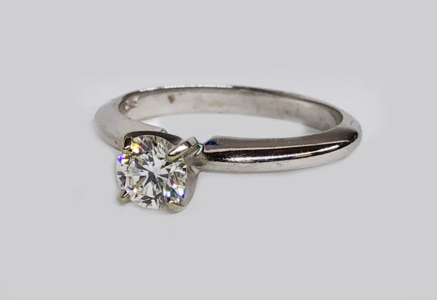Engagement Solitaire Diamond Ring 14Karat White Gold