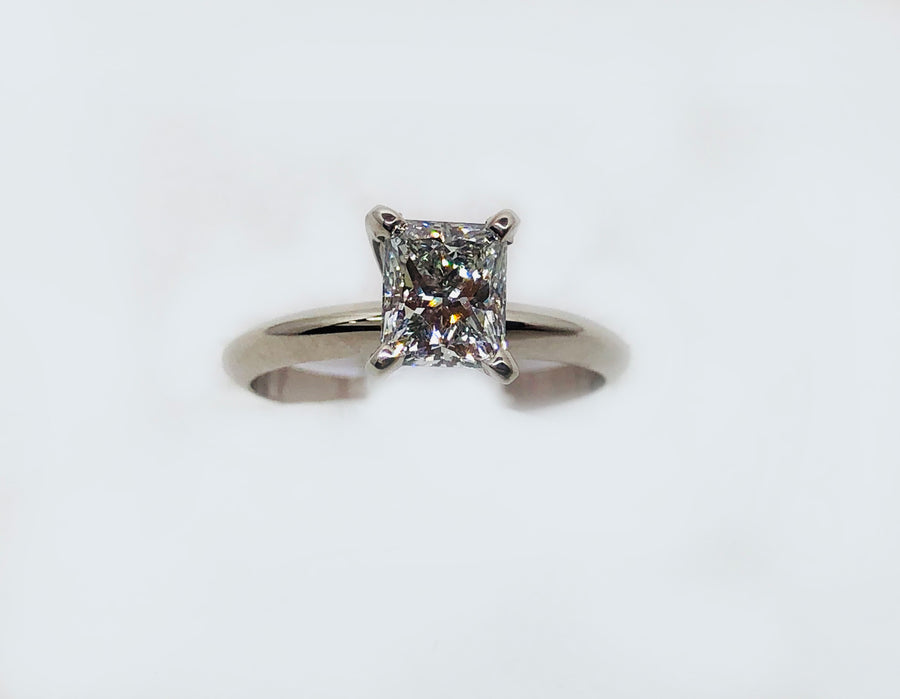 Princess Cut Diamond Solitaire VVS